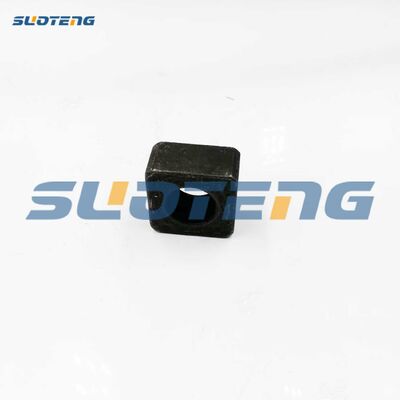 1662287 Dispositif d'écartement de boulons pour le moteur D6R